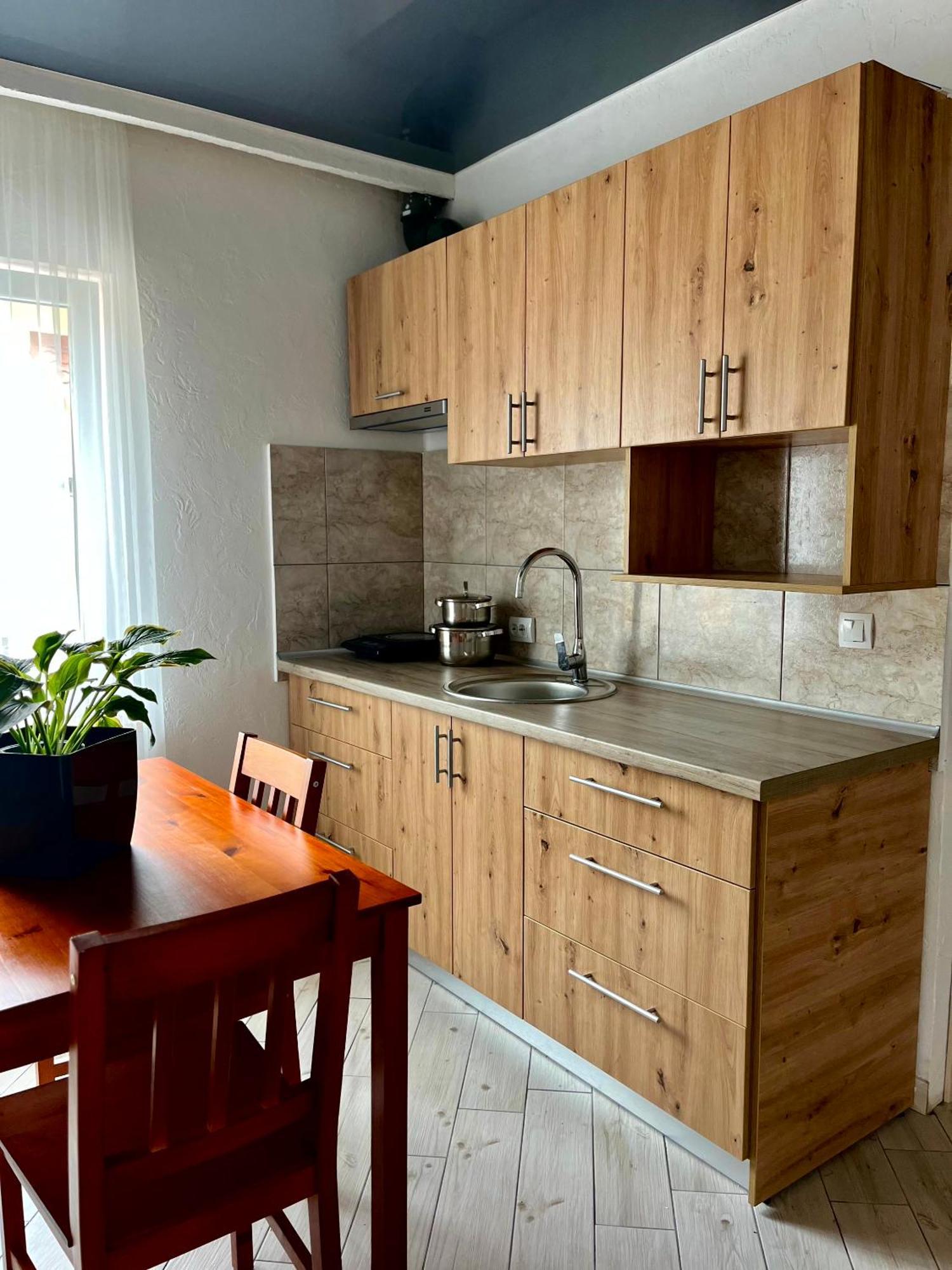 Vovna Apartment Tatariv Exterior photo